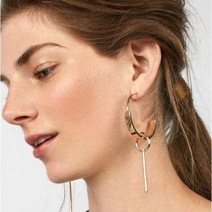 BaubleBar Cleotha Hoop Earrings - NEW!!